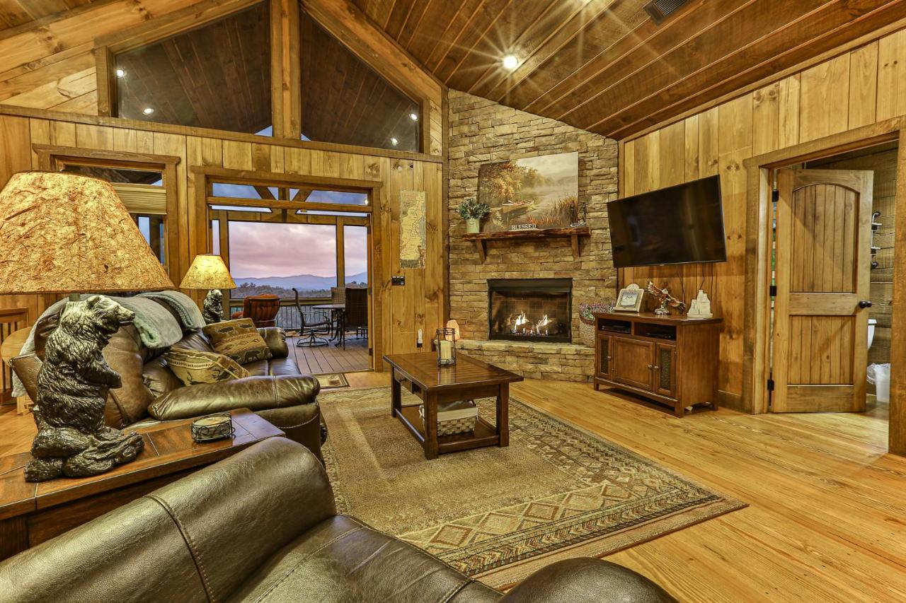 Eagles Crest - Long Range Layered Mountain Views In Peaceful Neighborhood! Villa Mineral Bluff Exterior photo