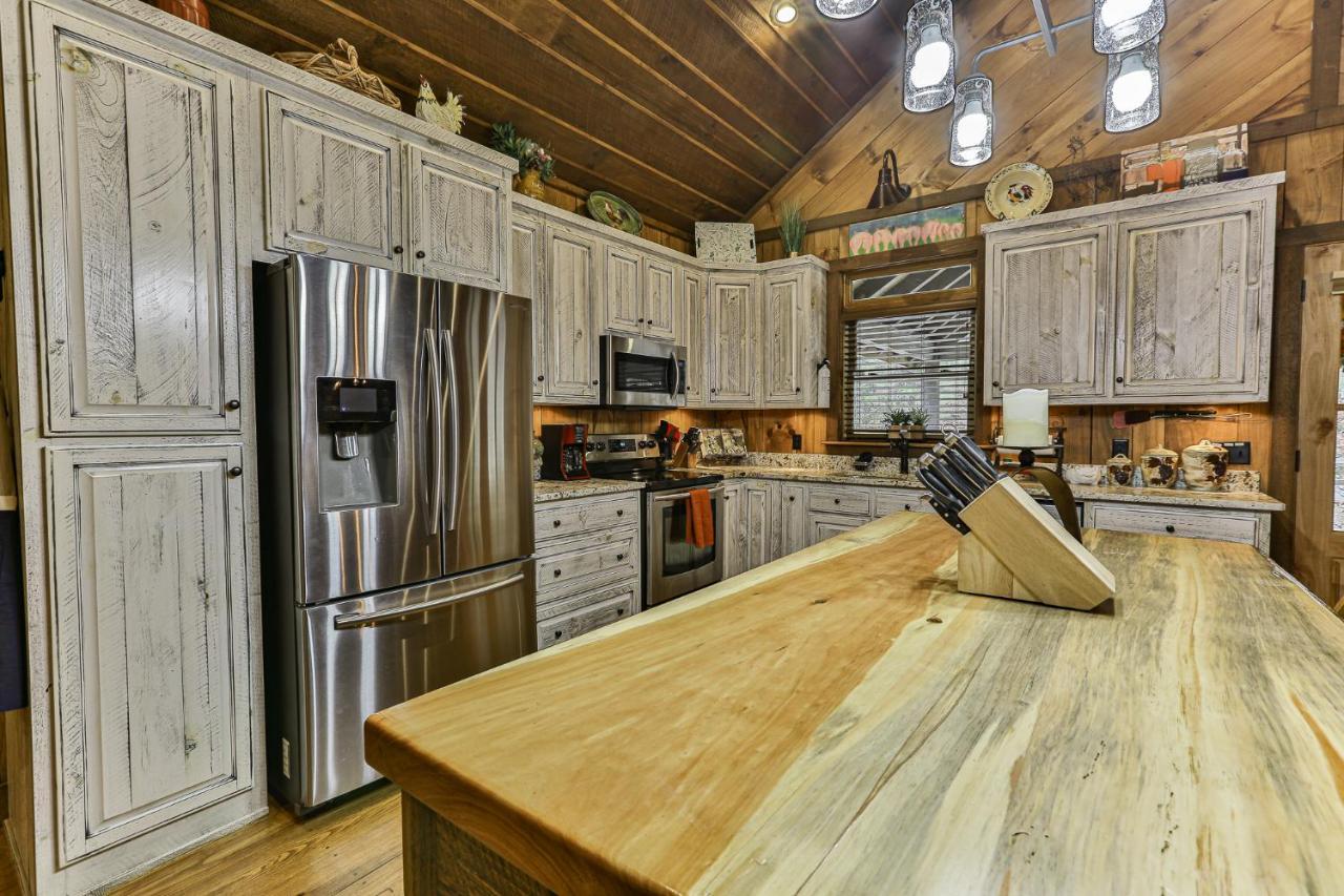 Eagles Crest - Long Range Layered Mountain Views In Peaceful Neighborhood! Villa Mineral Bluff Exterior photo